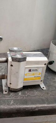 Máy bơm keo SP1A - Harris-Bruno